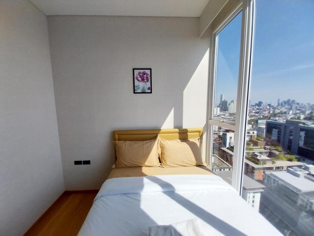 Japanese Town Ekamai Luxury Amazing View Pool Apartment Bangkok